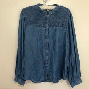 🔴Womens blue chest smocked wide sleeves button down blouse size large 12-14